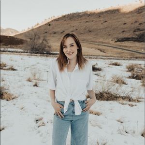 Meet your Posher, Lauren